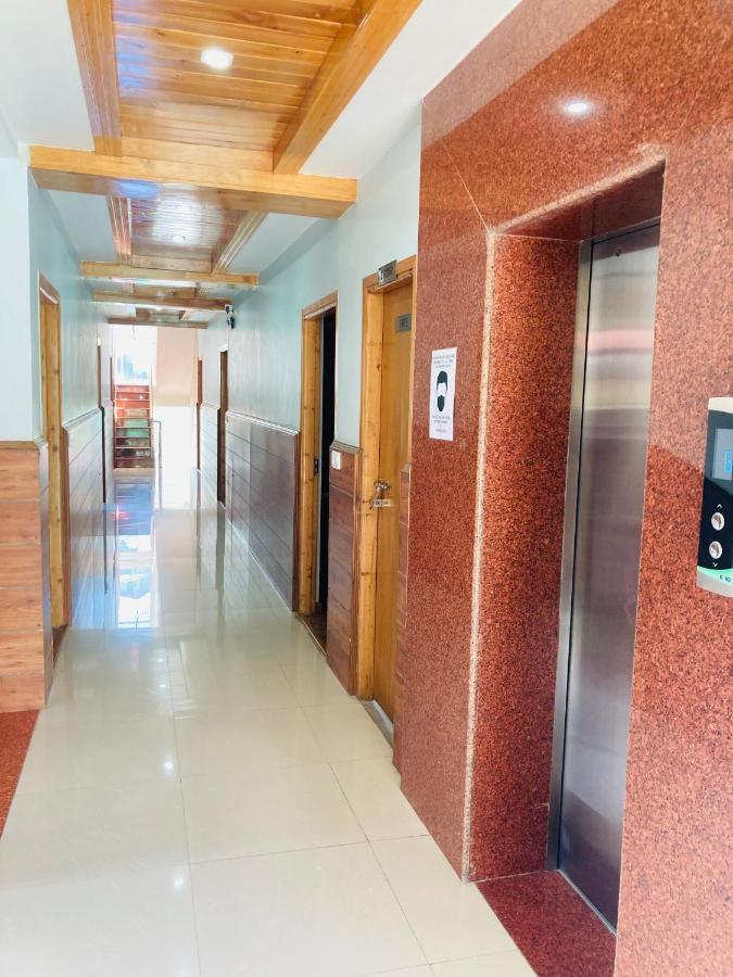 Vista Hill Resort- Centrally Heated & Air Cooled Resort, Manali 외부 사진