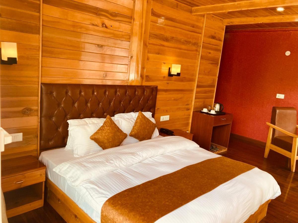 Vista Hill Resort- Centrally Heated & Air Cooled Resort, Manali 외부 사진