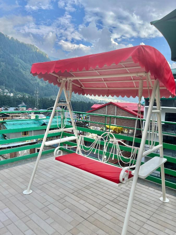 Vista Hill Resort- Centrally Heated & Air Cooled Resort, Manali 외부 사진