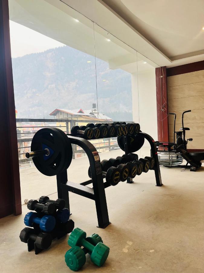 Vista Hill Resort- Centrally Heated & Air Cooled Resort, Manali 외부 사진